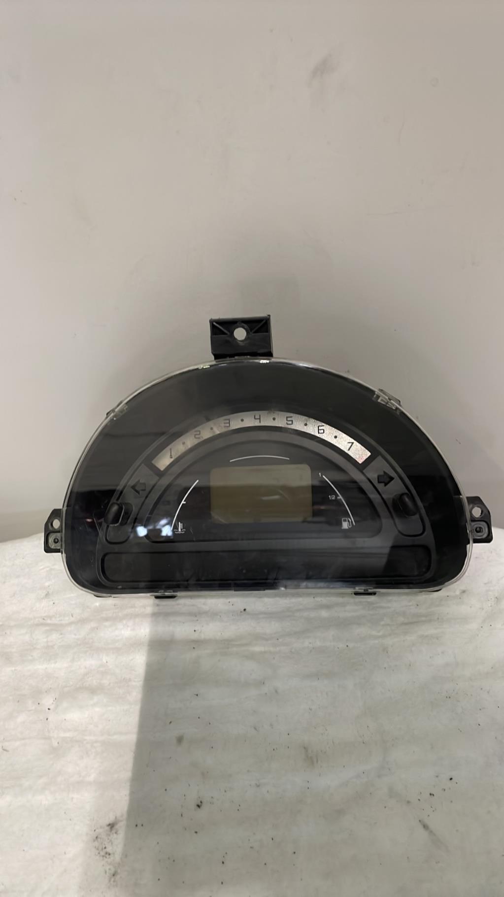 Compteur CITROEN C2  - 1