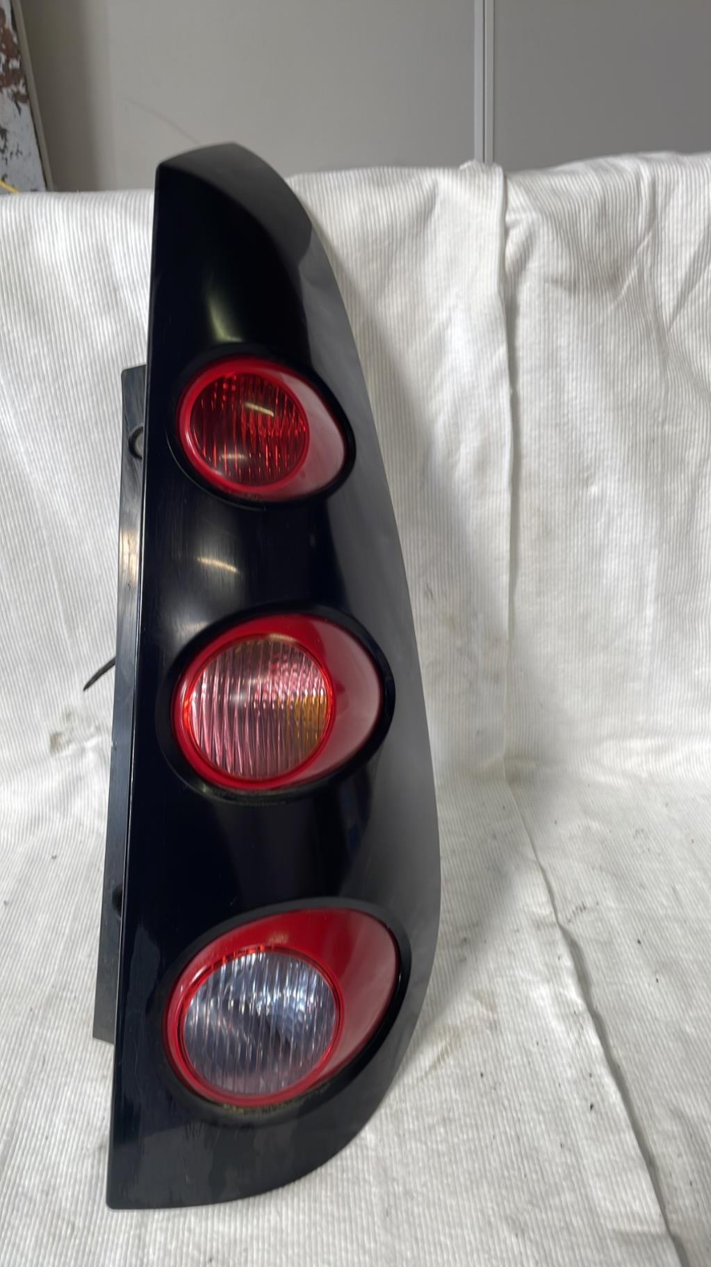 Feu arriere principal droit (feux) SMART FORFOUR 1 Diesel - 1