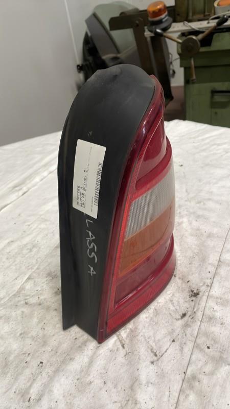 Fanale posteriore principale destro (luci) MERCEDES CLASSE A 168 PHASE 1 Gasolina - 1
