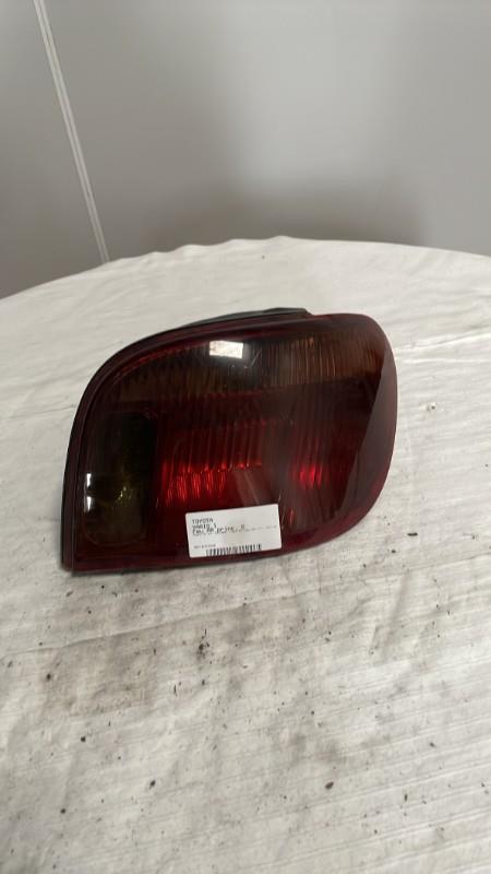 Fanale posteriore principale destro (luci) TOYOTA YARIS 1  - 1