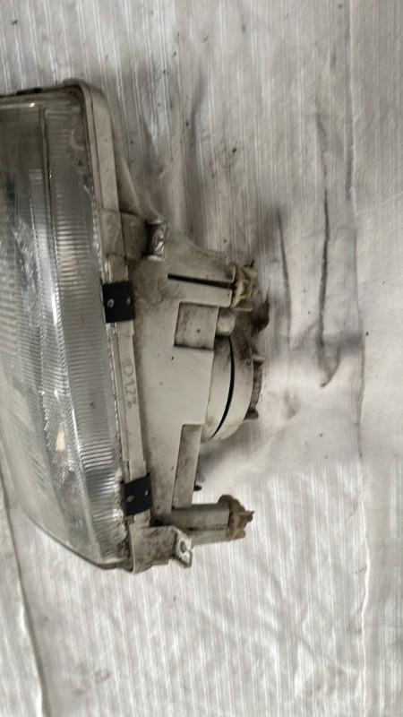 Gruppo ottico anteriore principale sinistro (luci)(faro) SKODA FELICIA  - 1