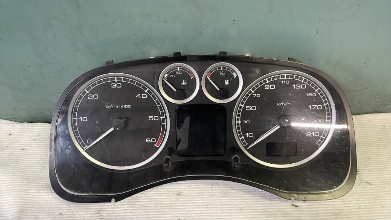 Compteur PEUGEOT 307 PHASE 1 Diesel - 1