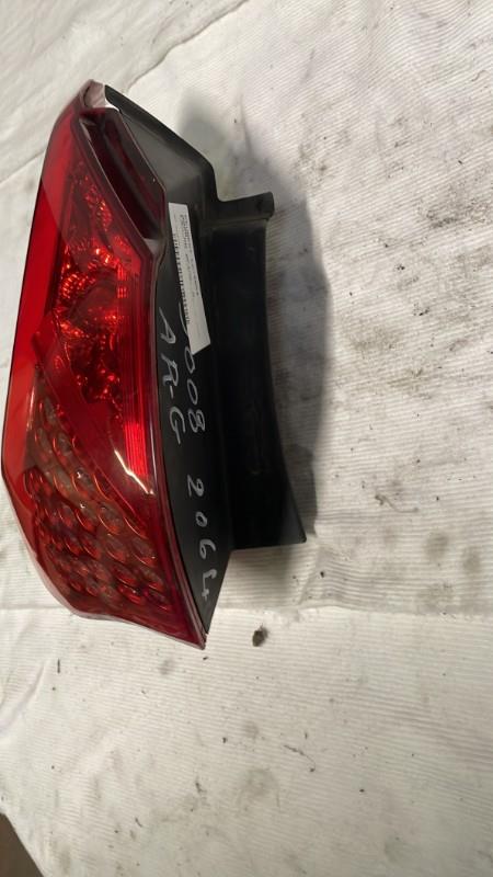 Fanale posteriore principale sinistro (luci) PEUGEOT 3008 1 PHASE 1 Diésel - 1