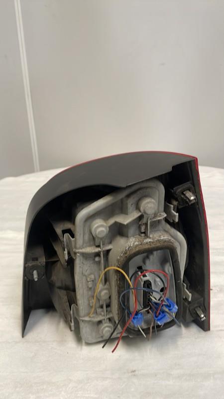 Fanale posteriore principale sinistro (luci) VOLKSWAGEN POLO 4 PHASE 1 Gasolina - 1