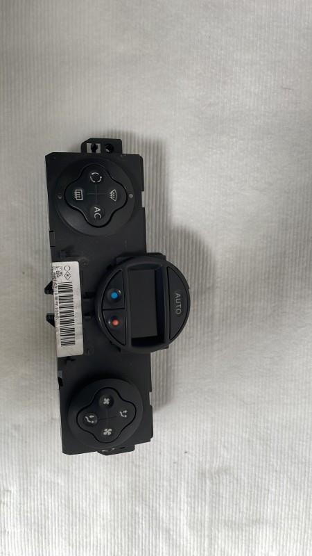 Commande chauffage RENAULT MODUS PHASE 1 Essence - 1