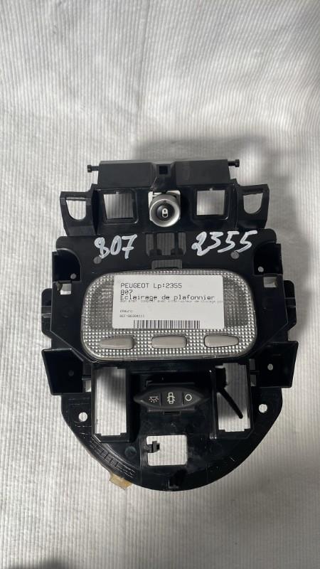Eclairage de plafonnier PEUGEOT 807 Diesel - 1