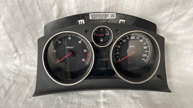 Compteur OPEL ZAFIRA B PHASE 1 Diesel - 1