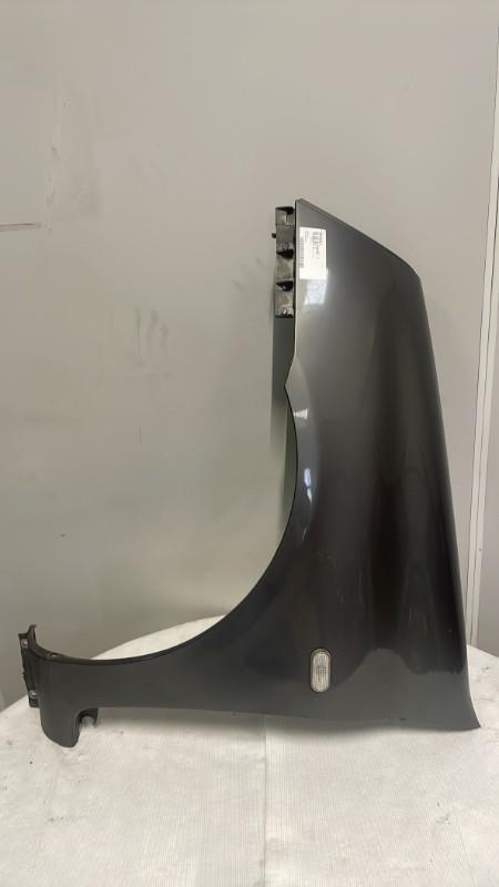 Aile avant gauche RENAULT CLIO 2 PHASE 2  - 1