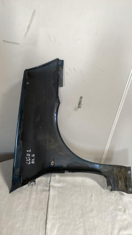 Aile avant gauche RENAULT CLIO 2 PHASE 2  - 1
