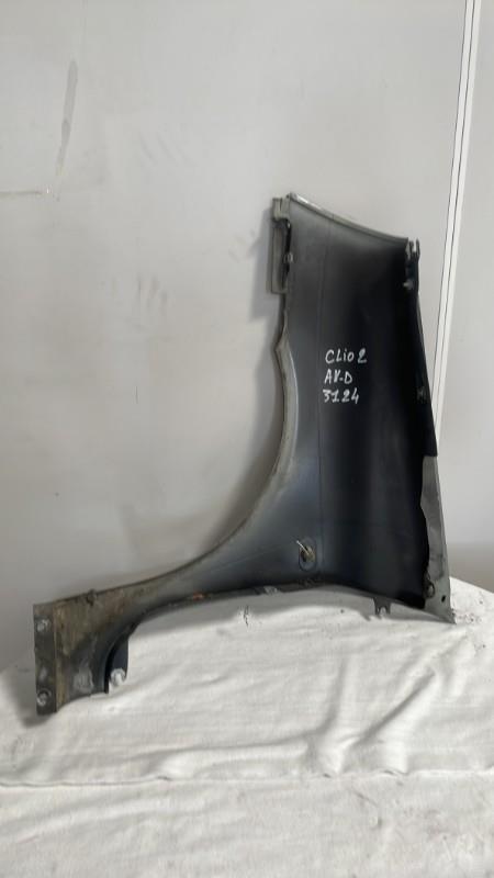 Aile avant droit RENAULT CLIO 2 PHASE 2 Essence - 1
