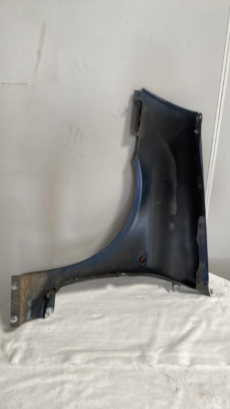 Aile avant droit RENAULT CLIO 2 PHASE 2 Essence - 1
