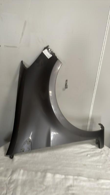 Aile avant droit RENAULT CLIO 3 PHASE 2 Diesel - 1