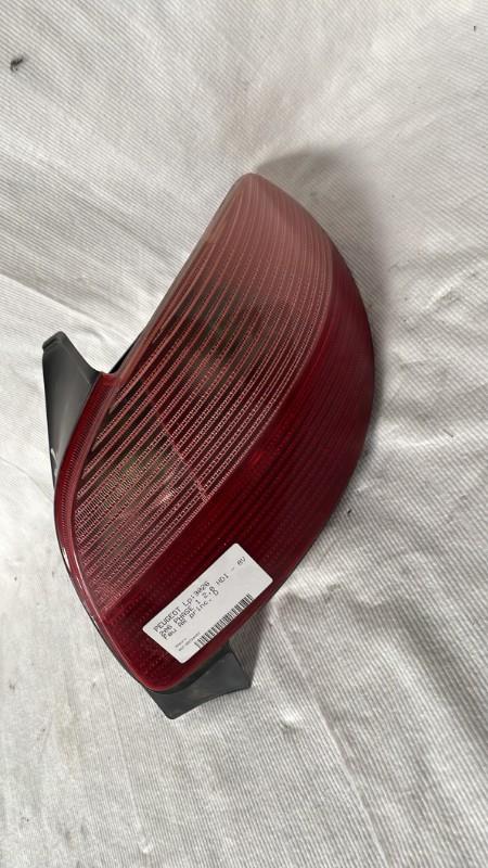 Fanale posteriore principale destro (luci) PEUGEOT 206 PHASE 1 Diésel - 1