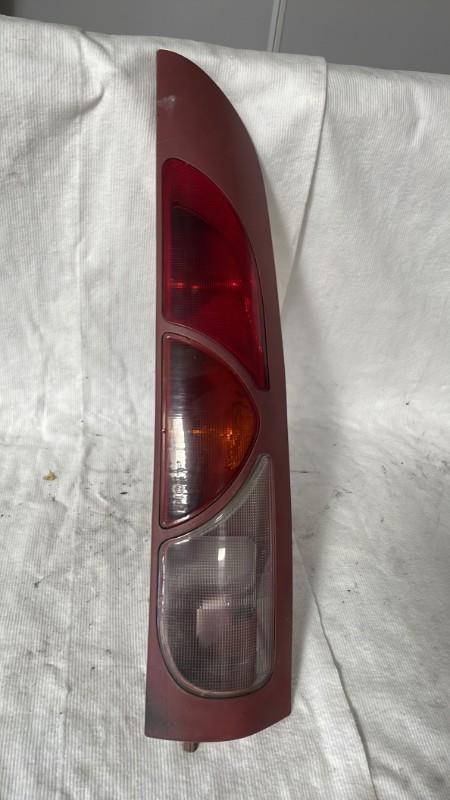 Fanale posteriore principale destro (luci) RENAULT KANGOO 1 PHASE 1 Gasolina - 1
