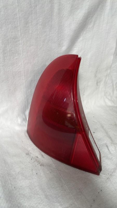 Fanale posteriore principale sinistro (luci) RENAULT CLIO 2 PHASE 1 Gasolina - 1