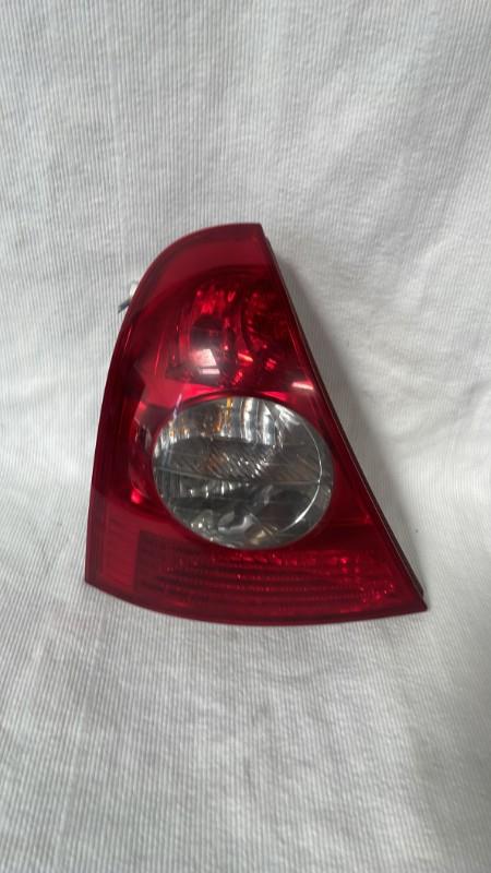 Fanale posteriore principale sinistro (luci) RENAULT CLIO 2 CAMPUS PHASE 1 Diésel - 1