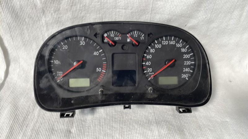 Compteur VOLKSWAGEN BORA Diesel - 1