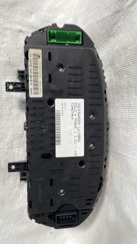 Compteur VOLKSWAGEN POLO 4 PHASE 1 Essence - 1
