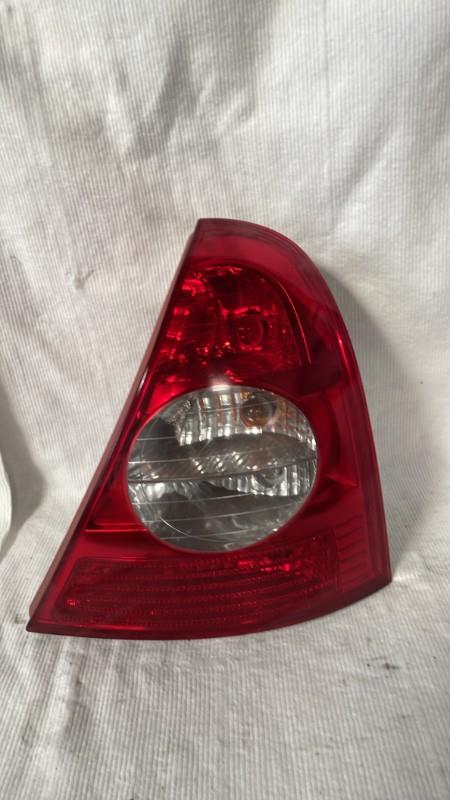 Fanale posteriore principale destro (luci) RENAULT CLIO 2 PHASE 2 Gasolina - 1