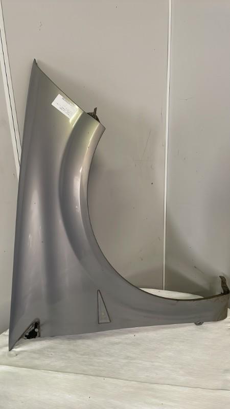 Aile avant droit RENAULT MEGANE 2 PHASE 1 Essence - 1