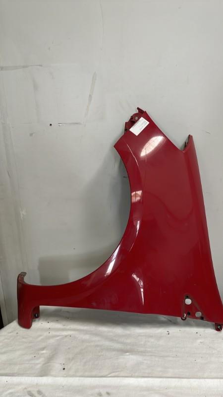 Aile avant gauche RENAULT CLIO 3 PHASE 1 Diesel - 1