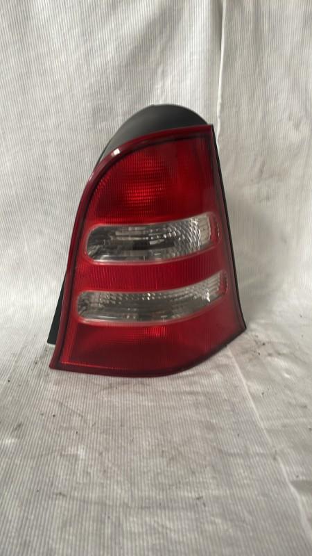 Fanale posteriore principale destro (luci) MERCEDES CLASSE A 168 PHASE 1 Gasolina - 1