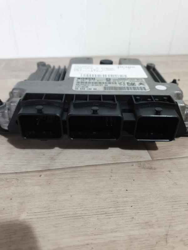 Calculateur PEUGEOT PARTNER 2 PHASE 1 Diesel - 1