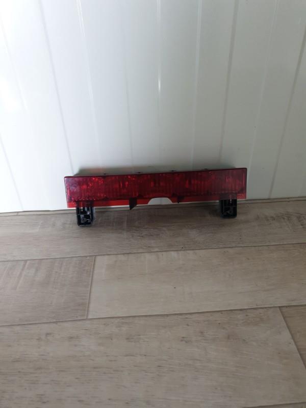 Feu arriere stop central CITROEN C4 1 PHASE 1 COUPE Diesel - 1