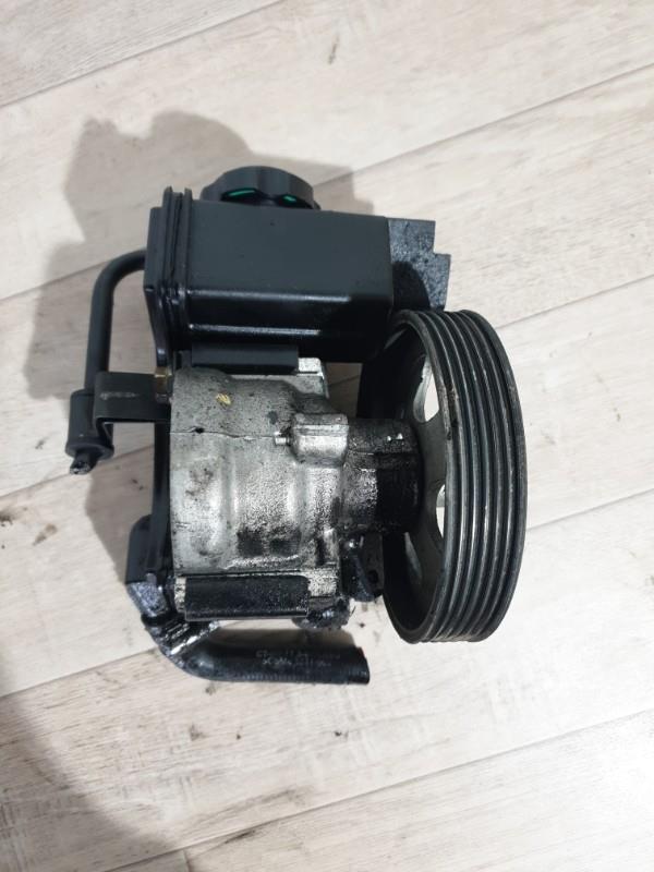 Pompe de direction PEUGEOT 206 PHASE 1 Diesel - 1