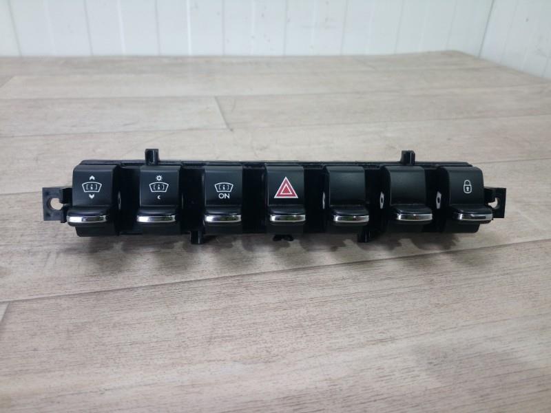Bouton/Interrupteur PEUGEOT 3008 1 PHASE 1 Diesel - 1