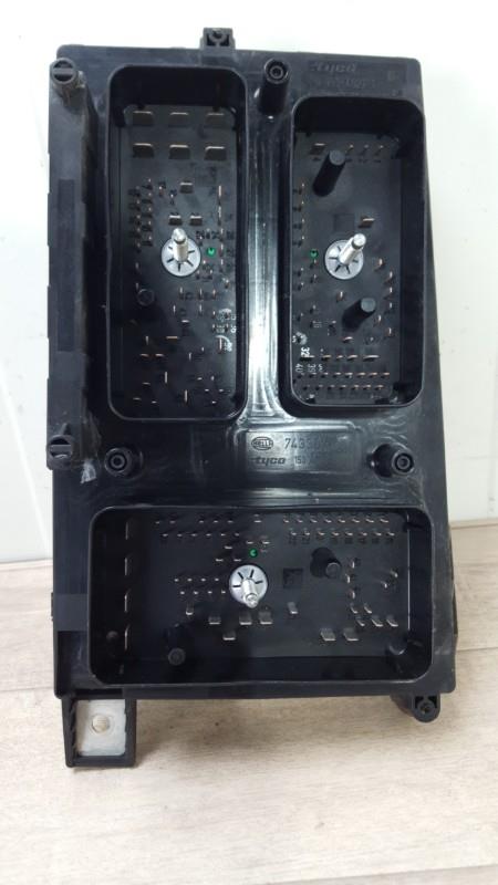 Boitier servitude moteur (BSM) OPEL ASTRA H PHASE 2 Essence - 1
