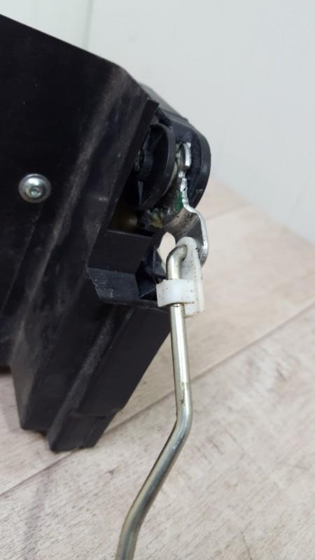 Serrure avant droit DACIA SANDERO 2 PHASE 1 Essence - 1