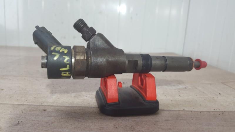 Injecteurs PEUGEOT 206 PHASE 2 BREAK Diesel - 1