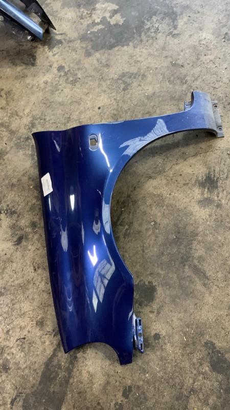 Aile avant gauche RENAULT CLIO 2 PHASE 1 Essence - 1