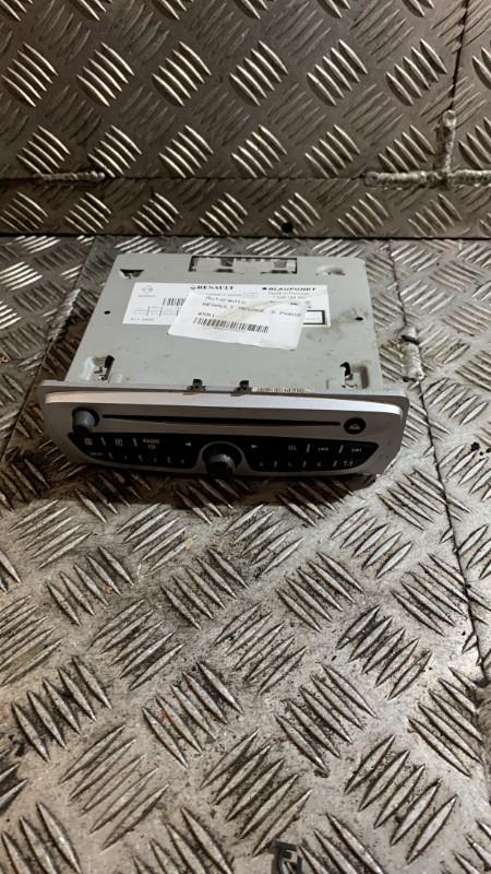 Autoradio RENAULT MEGANE 3 PHASE 1 COUPE Diesel - 1