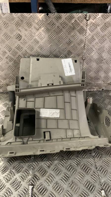 Boite a gants RENAULT SCENIC 3 PHASE 1  - 1