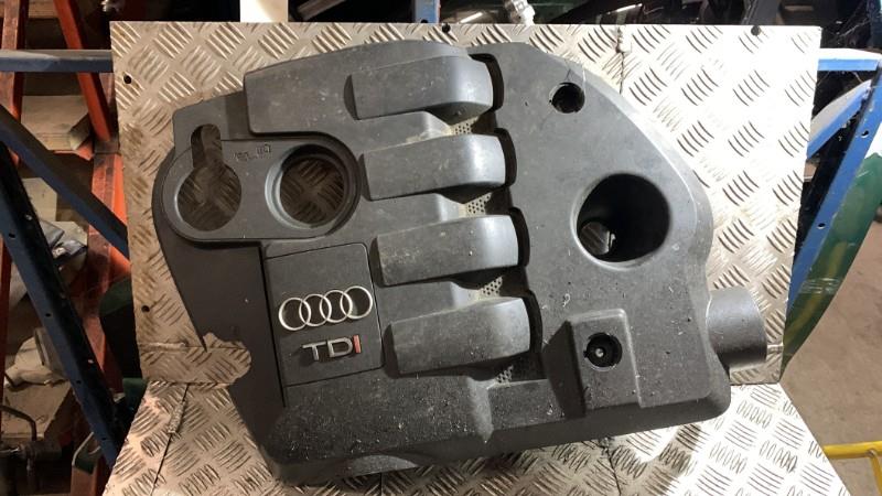 Cache moteur  AUDI A4 2 PHASE 1 Diesel - 1