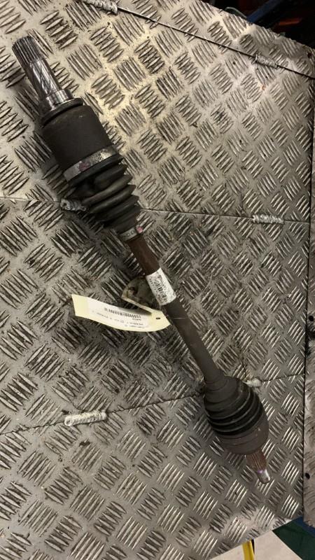 Cardan droit (transmission) RENAULT CLIO 3 PHASE 1 Essence - 1