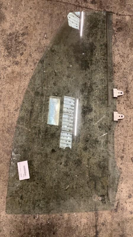 Vitre avant droit RENAULT TWINGO 2 PHASE 1 Essence - 1