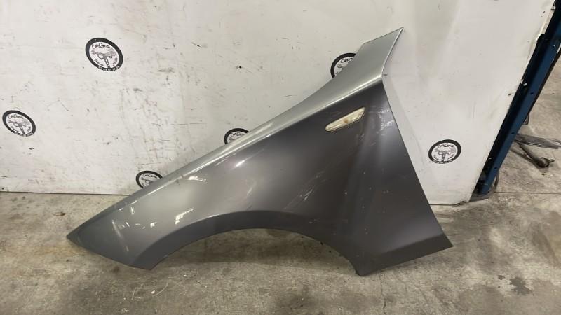 Aile avant gauche BMW SERIE 1 E81 116D 2.0D - 16V TURBO  - 1