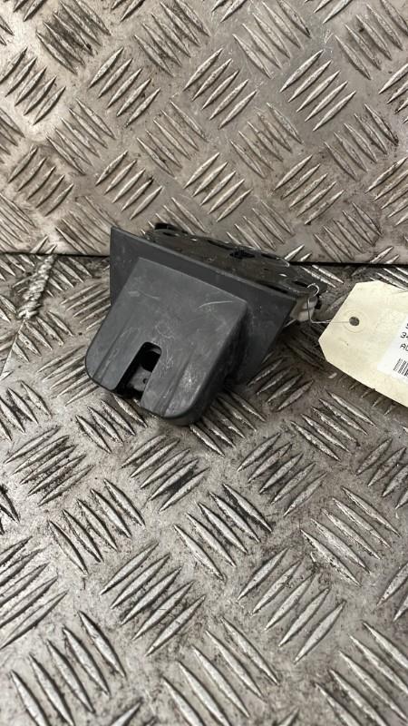 Serrure de hayon AUDI A4 2 AVANT PHASE 2 BREAK  - 1