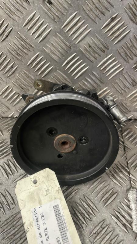 Pompe de direction BMW SERIE 3 E36  - 1