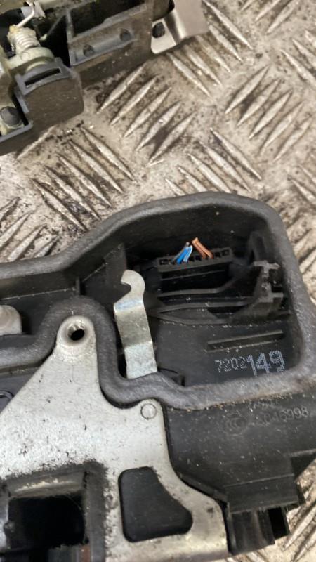 Serrure avant gauche BMW SERIE 1 E87 PHASE 2  - 1