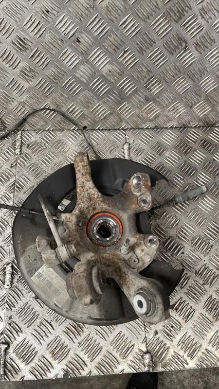 Moyeu arriere gauche BMW SERIE 1 E87 PHASE 2  - 1