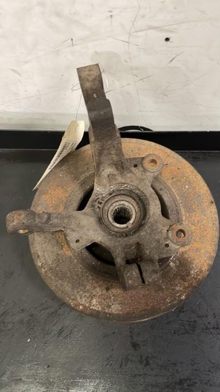 Moyeu avant gauche RENAULT CLIO 3 PHASE 1 BREAK Diesel - 1