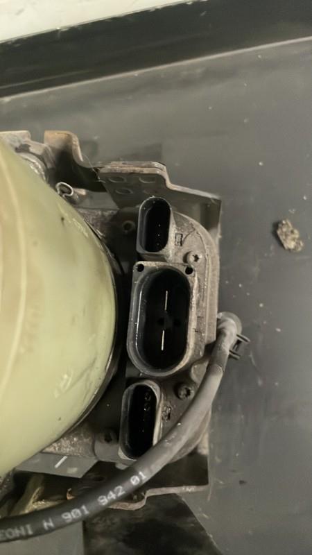 Pompe de direction SEAT CORDOBA 2 Diesel - 1