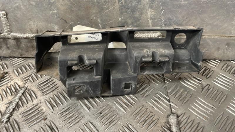 Support de phare gauche (tôle) RENAULT SCENIC 3 1.5 DCI - 8V TURBO  - 1