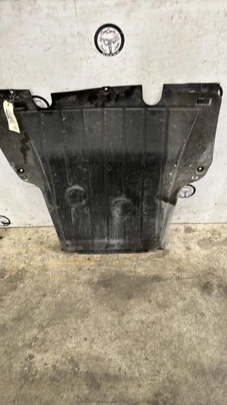 Cache sous moteur RENAULT CLIO 3 PHASE 1 Diesel - 1
