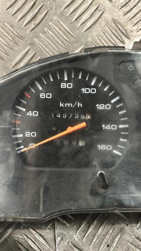 Compteur NISSAN VANETTE 2 Diesel - 1