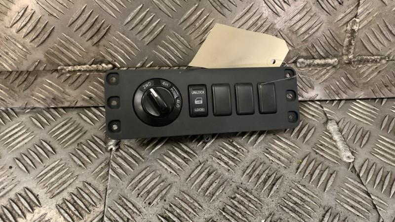 Bouton/Interrupteur NISSAN NAVARA 1 PHASE 1 Diesel - 1